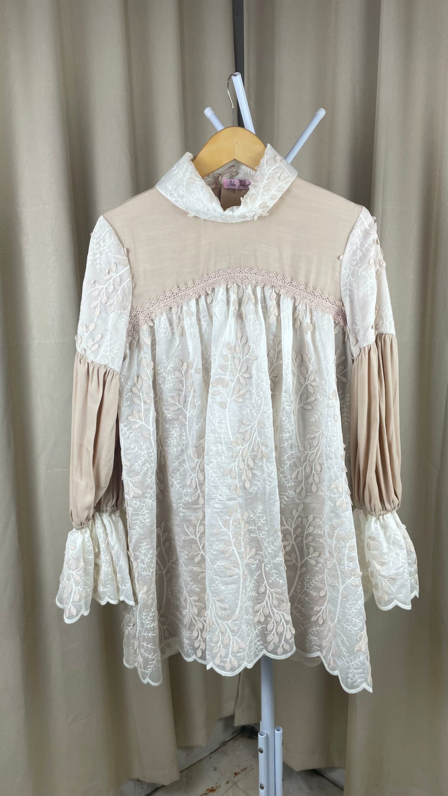 Nature's Silk Tunic - Gambar 2