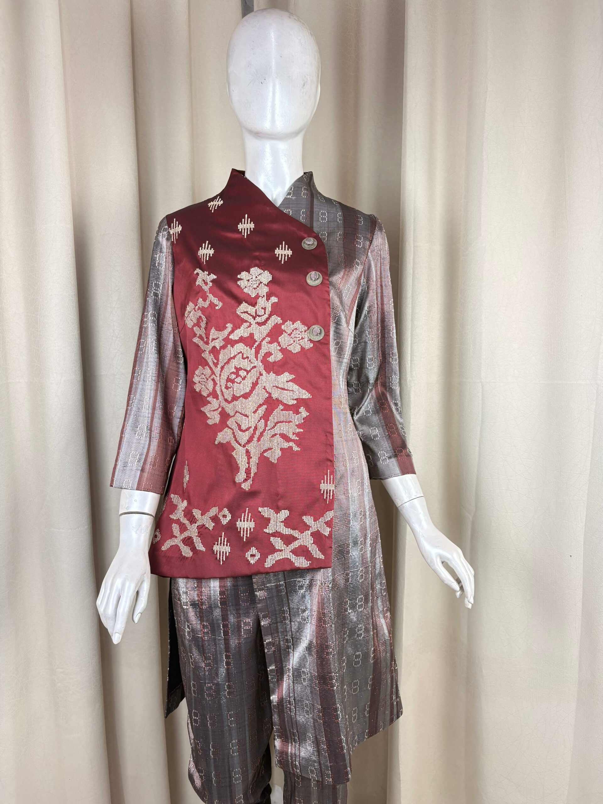 Asymmetric Crystal Lagosi Set - Gambar 5