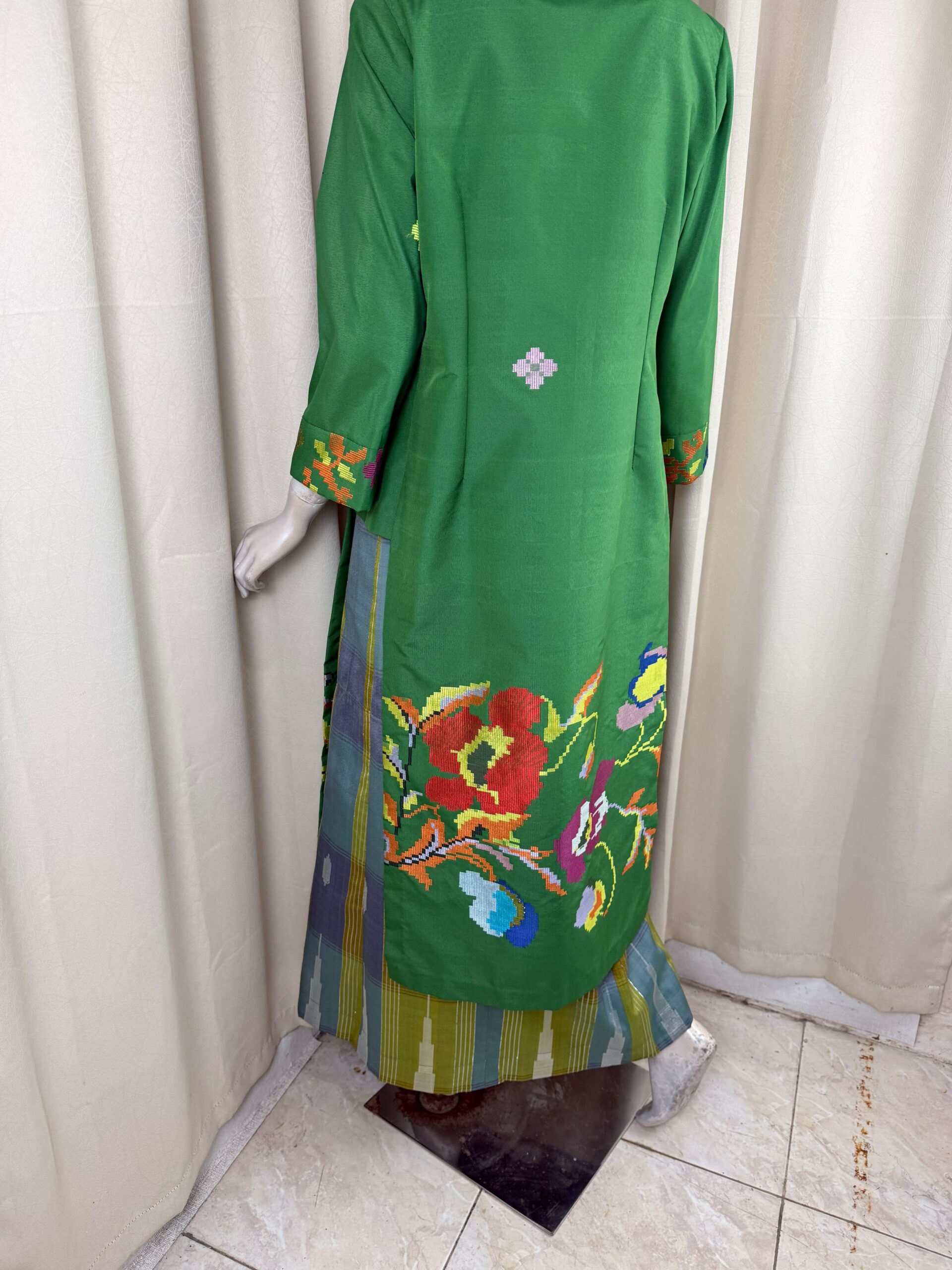 Green Zamrud Blossom Lagosi - Gambar 7